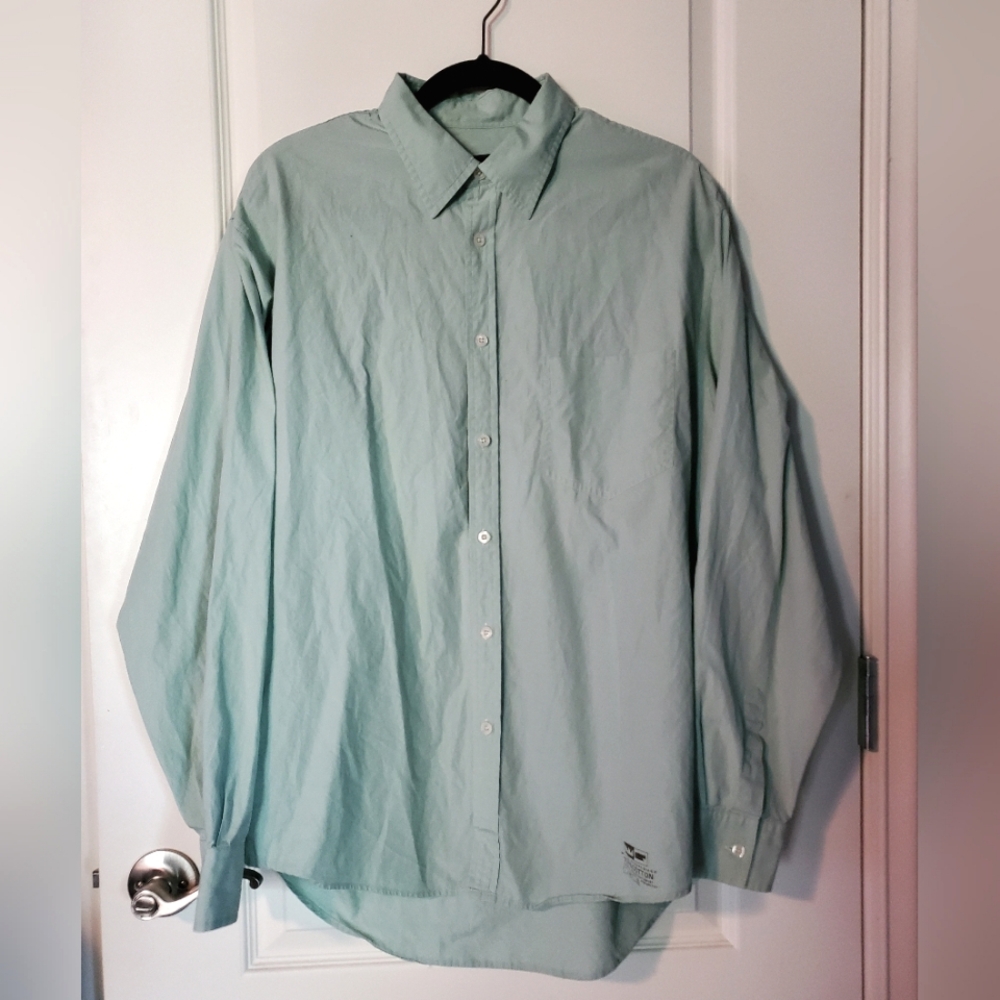 Wilke Rodriguez light green lightweight cotton long sleeve button up shirt